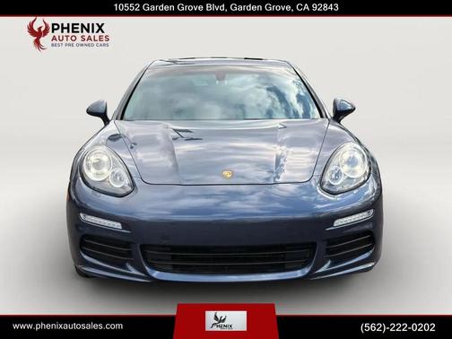 Yachting Blue Metallic 2015 Porsche Panamera 4