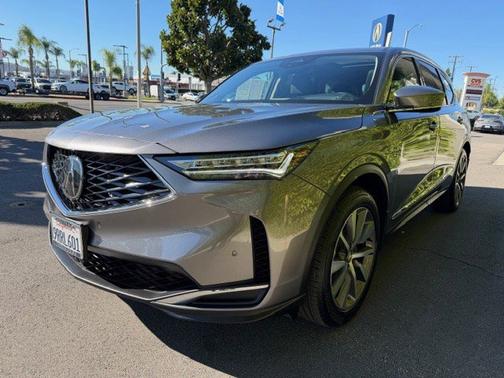 2025 Acura MDX 