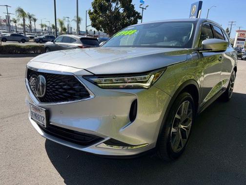2023 Acura MDX 