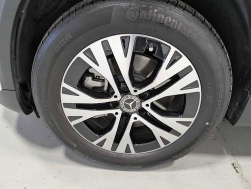 2025 Mercedes-Benz GLA 250 