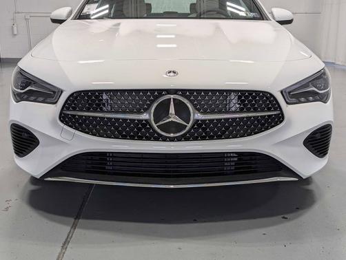 2025 Mercedes-Benz CLA 250