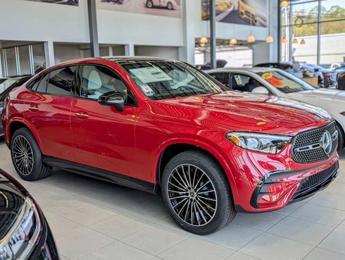 2025 Mercedes-Benz GLC 300 