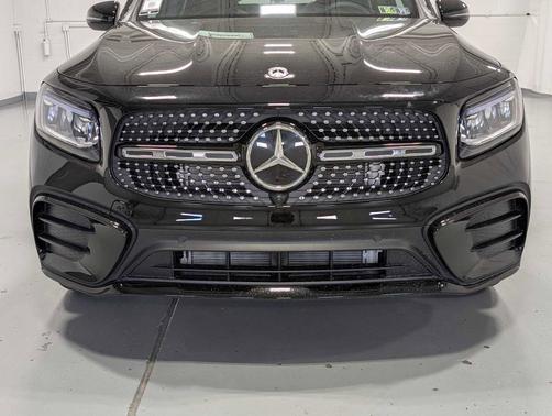 2026 Mercedes-Benz GLB 250 