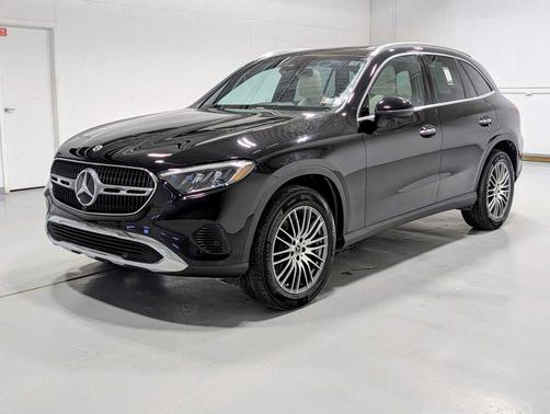 2026 Mercedes-Benz GLC 300 