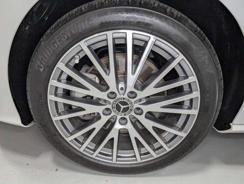 2025 Mercedes-Benz CLA 250 4MATIC