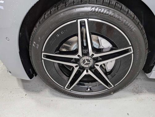 2025 Mercedes-Benz C-Class