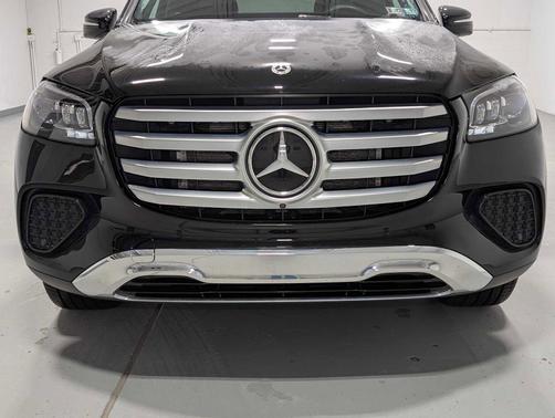 2024 Mercedes-Benz GLS 450 