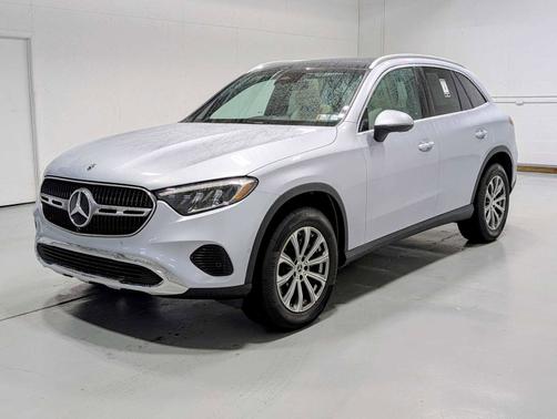 2025 Mercedes-Benz GLC 300 