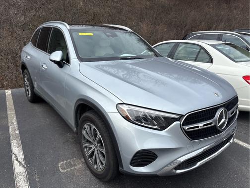 2025 Mercedes-Benz GLC 300 4MATIC