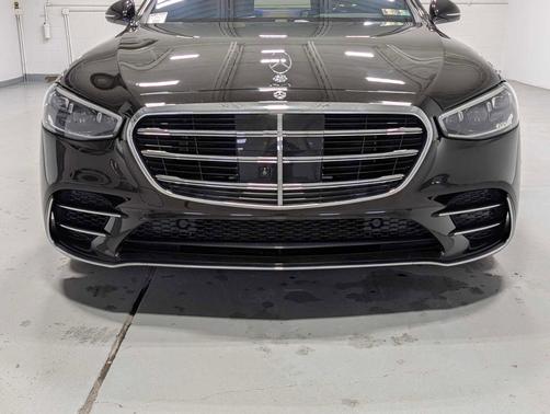 2023 Mercedes-Benz S-Class 