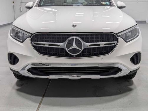 2025 Mercedes-Benz GLC 300 4MATIC