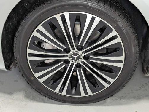 2023 Mercedes-Benz CLA 250 