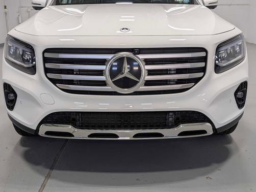 2025 Mercedes-Benz GLB 250 