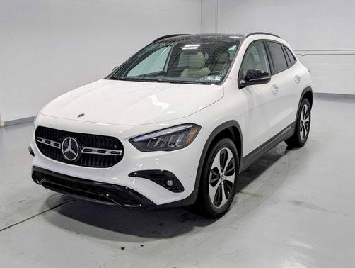 Polar White 2026 Mercedes-Benz GLA 250