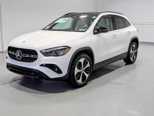 Polar White 2026 Mercedes-Benz GLA 250
