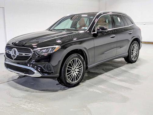 2026 Mercedes-Benz GLC 300 4MATIC