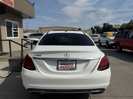 2019 Mercedes-Benz C-Class C300 Sedan