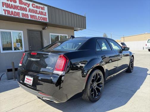 2019 Chrysler 300 S