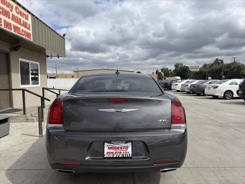 2015 Chrysler 300 S