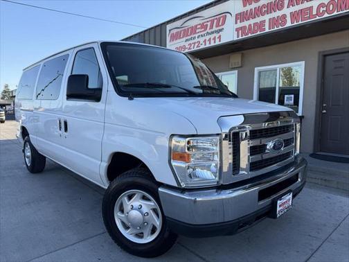 2012 Ford E350 Super Duty XLT