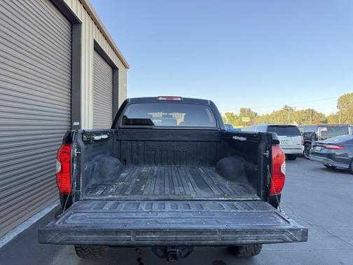 2017 Toyota Tundra Limited