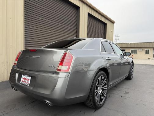 2012 Chrysler 300 S