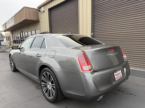 2012 Chrysler 300 S