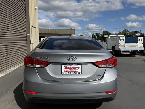 2015 Hyundai ELANTRA Limited