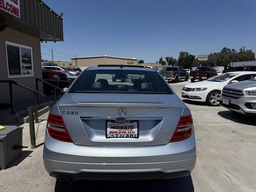 Lunar Blue Metallic 2013 Mercedes-Benz C-Class C 250 Sport