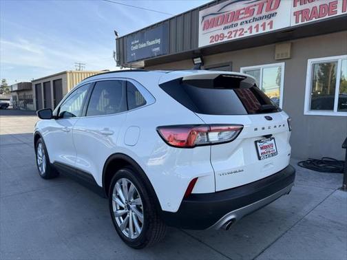 2021 Ford Escape Titanium