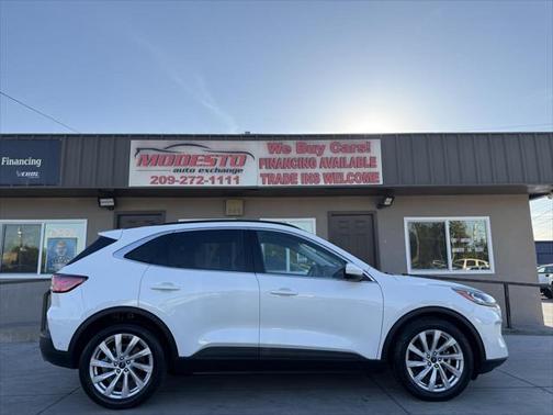 2021 Ford Escape Titanium