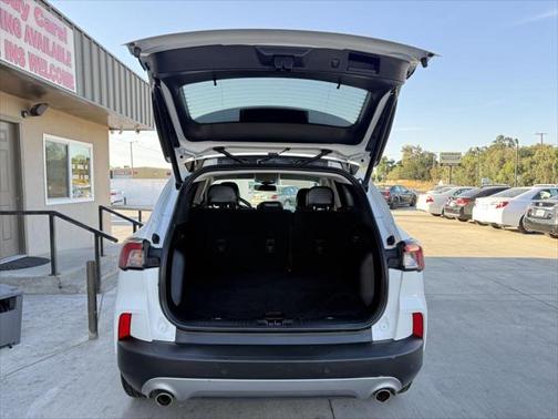 2021 Ford Escape Titanium
