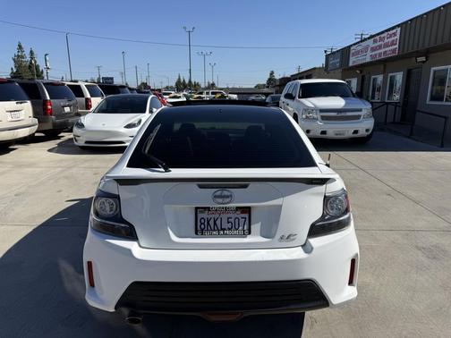 Super White 2014 Scion tC Base