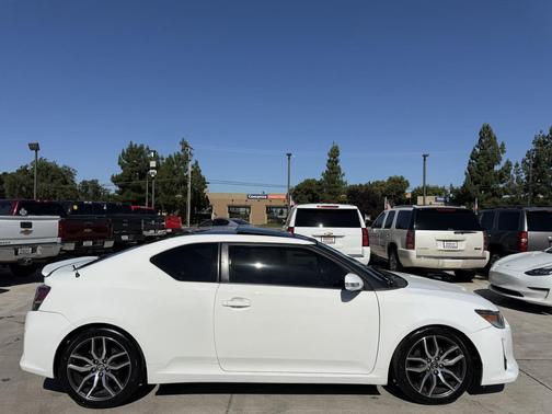 Super White 2014 Scion tC Base