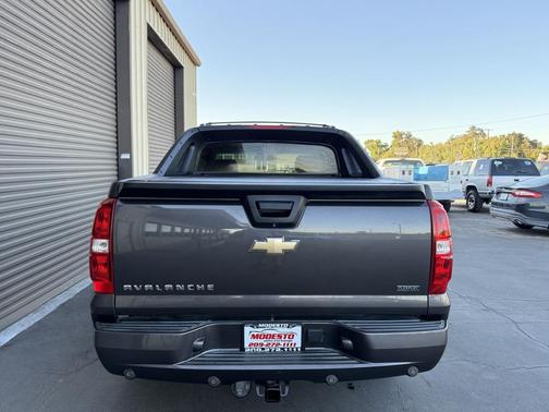 2011 Chevrolet Avalanche 1500 LT