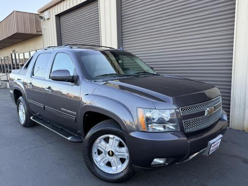 2011 Chevrolet Avalanche 1500 LT