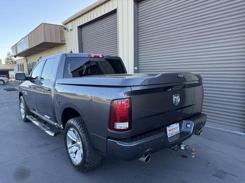 2016 RAM 1500 Sport