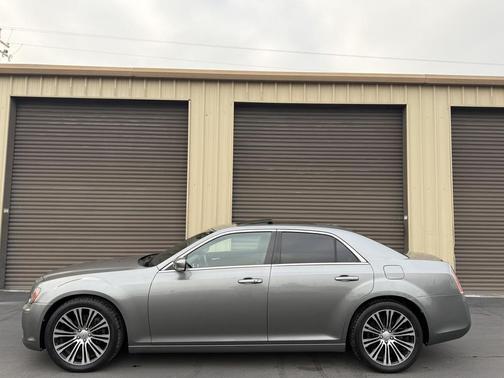 2012 Chrysler 300 S