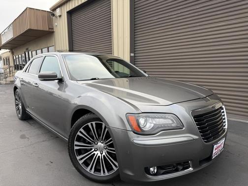 2012 Chrysler 300 S