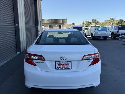 2014 Toyota Camry LE