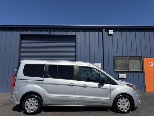 2022 Ford Transit Connect XLT