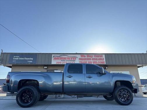 2007 Chevrolet Silverado 3500 LTZ Crew Cab