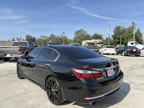 Crystal Black Pearl 2017 Honda Accord Sport