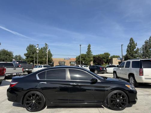 Crystal Black Pearl 2017 Honda Accord Sport