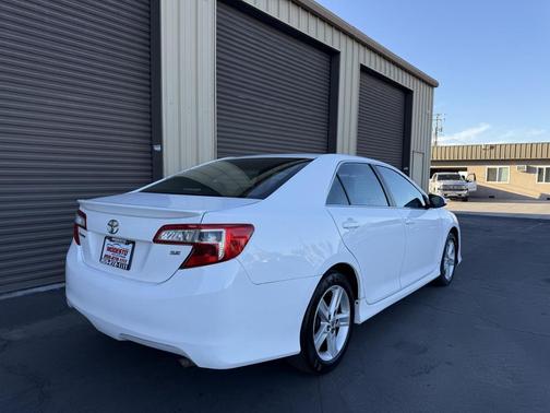 2013 Toyota Camry SE