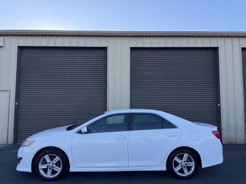 2013 Toyota Camry SE