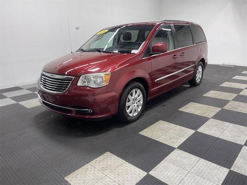 2014 Chrysler Town & Country Touring