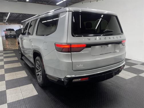 2023 Jeep Wagoneer L Series II