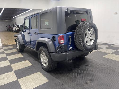 Deep Water Blue Pearlcoat 2010 Jeep Wrangler Unlimited Rubicon
