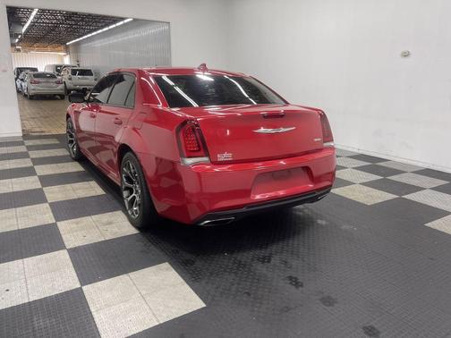 Redline Red Tricoat Pearl 2016 Chrysler 300 S